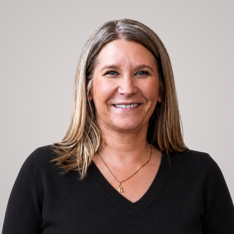 Shari Lutgen Receptionist